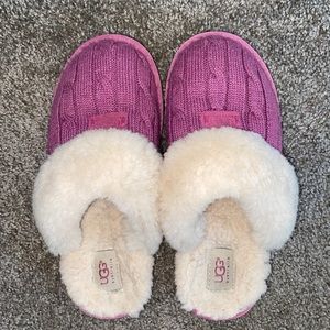 UGG SLIPPERS KNIT PINK women’s size 8